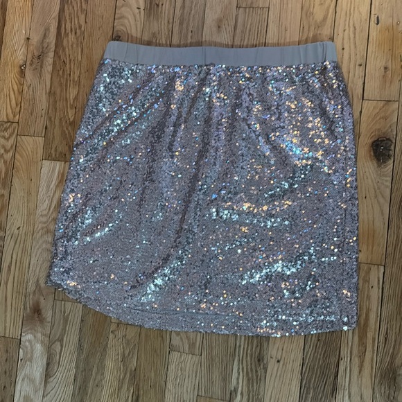 Joe Fresh Dresses & Skirts - Joe Fresh Gold Sequinned Skirt - Large